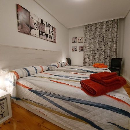 Apartamento Saioa Pamplona Exterior photo